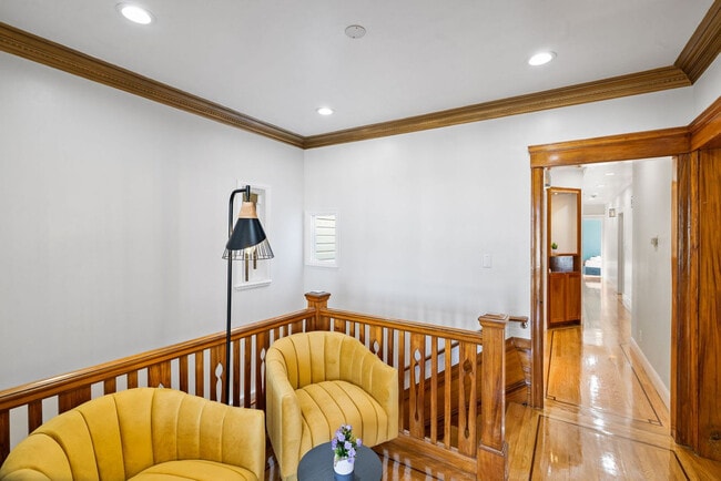 Building Photo - 2216 18th Ave