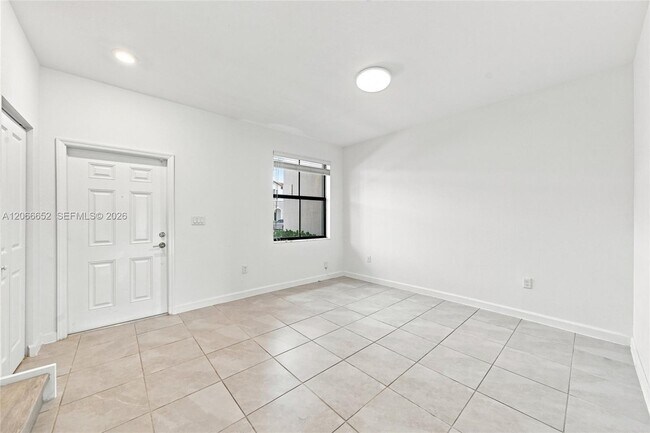 Building Photo - 10018 SW 228th Terrace