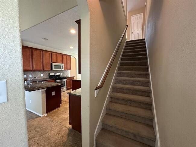 Building Photo - 11023 Heartland Grove Dr