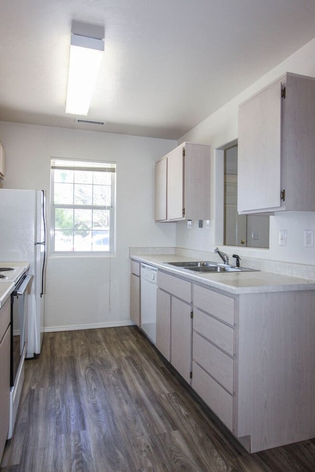 Building Photo - 8139 E Long Mesa Dr