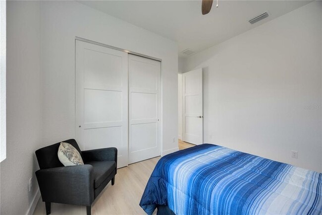 Building Photo - 6146 Grandeur St