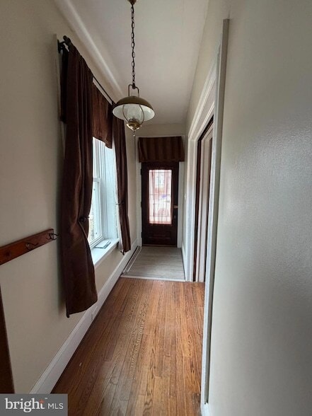 Building Photo - 117 Fairground Ave