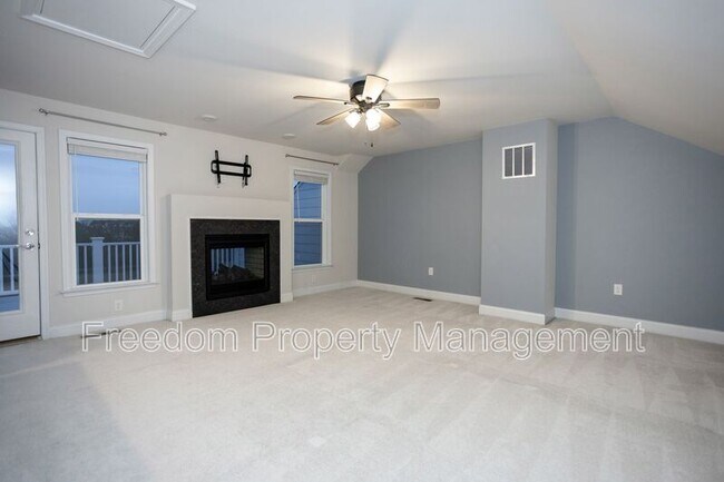 Building Photo - 17137 Branched Oak Rd