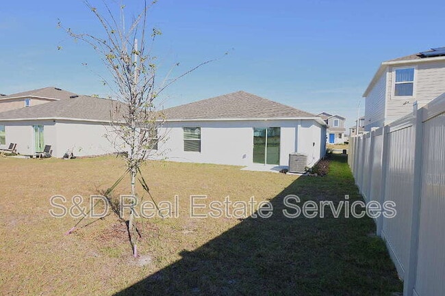 Building Photo - 2216 Rock Dr