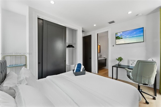 Building Photo - 58 NW 52nd St