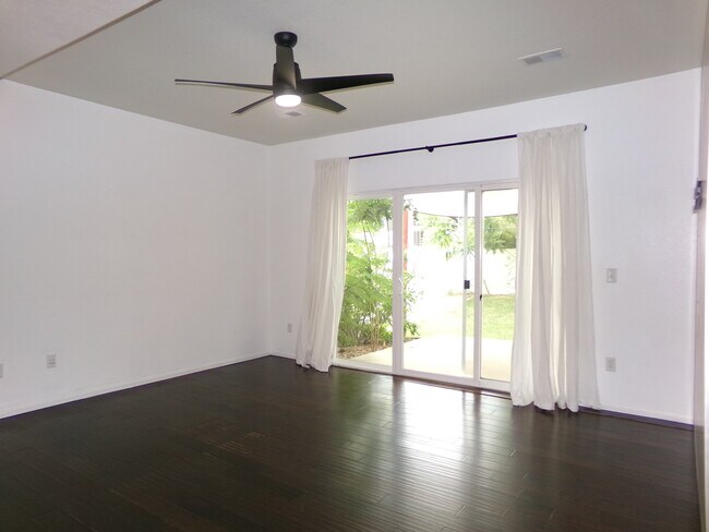 Building Photo - 2613 Bar Harbor Dr