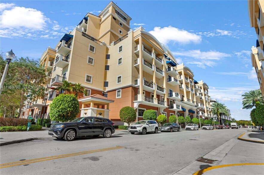 Building Photo - 8395 SW 73rd Ave