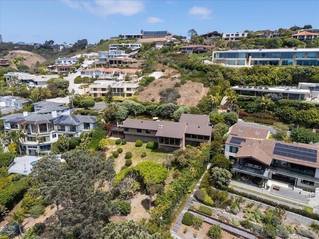 Building Photo - 8496 Westway Dr