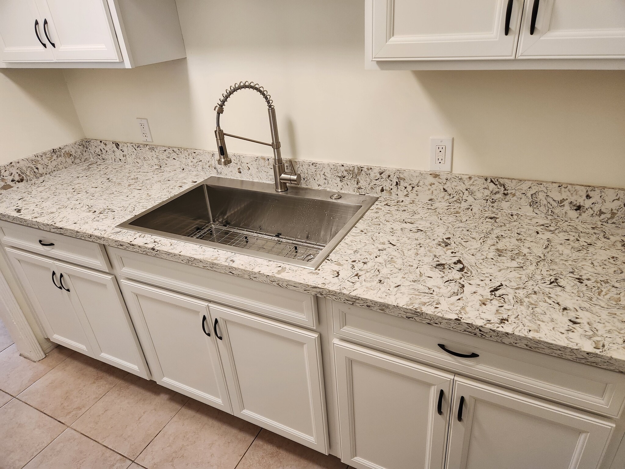 Building Photo - 12019 Ocean Park Blvd