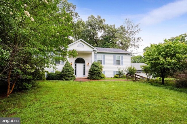 Building Photo - 11821 Sinclair Ln