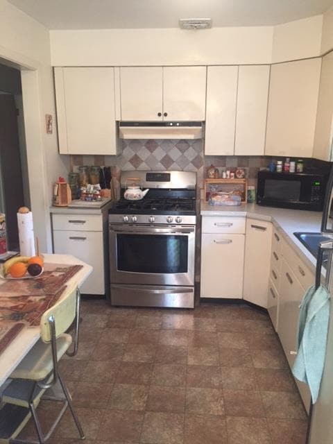 Building Photo - 430 Waubun Dr