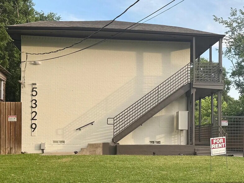 Building Photo - 5329 Reiger Ave
