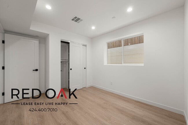 Building Photo - 415 N La Fayette Park Pl