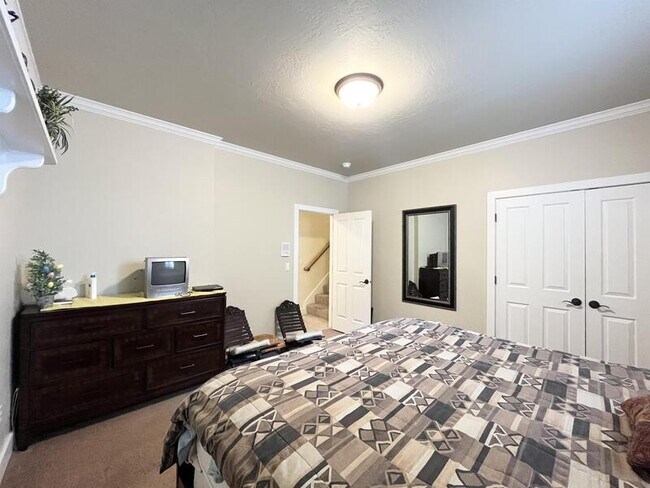 Building Photo - 2035 Quartzridge Dr