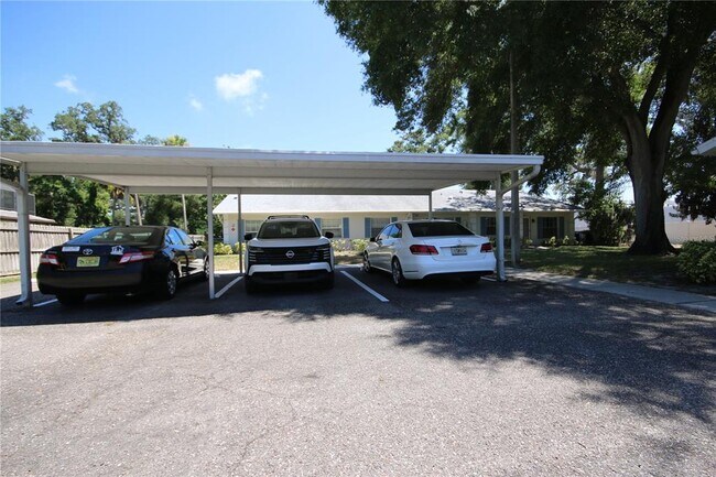 Building Photo - 1535 Nursery Rd
