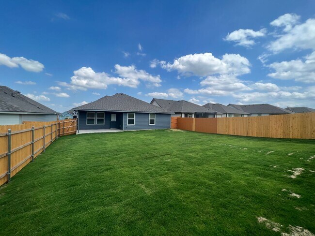 Building Photo - AVAILABLE MID JULY; APPLY TODAY ON OUR WEBSITE