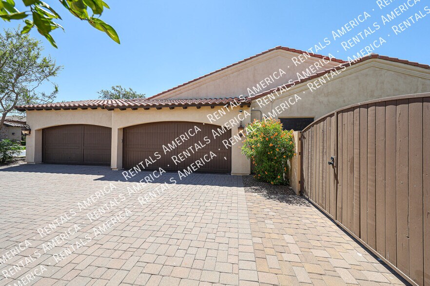 Building Photo - 4430 E Gemini Pl