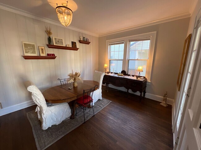 Building Photo - Maryland721