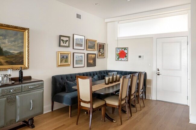 Building Photo - 380 Bunker Hill St