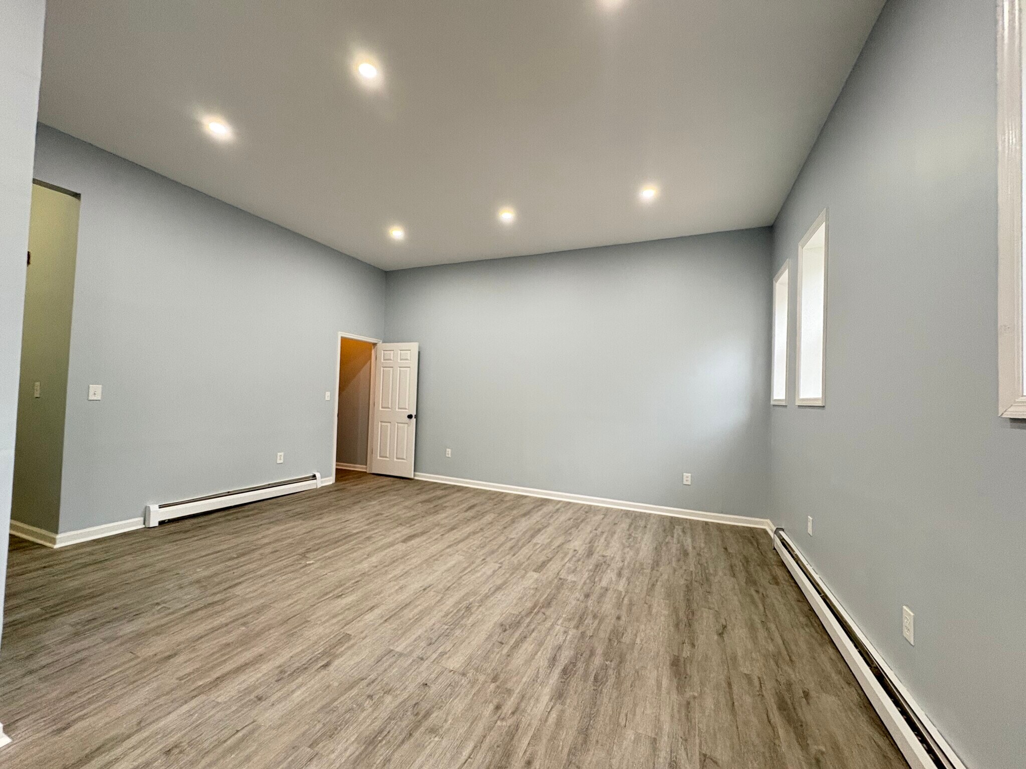 Unit 1 - 151 Chapman St