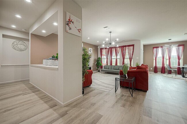 Building Photo - 3042 Crestbrook Bend Ln