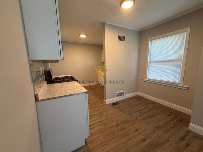Building Photo - Newly Renovated 3-Bedroom Home Minutes from the Fairgrounds | Modern Finishes Throughout