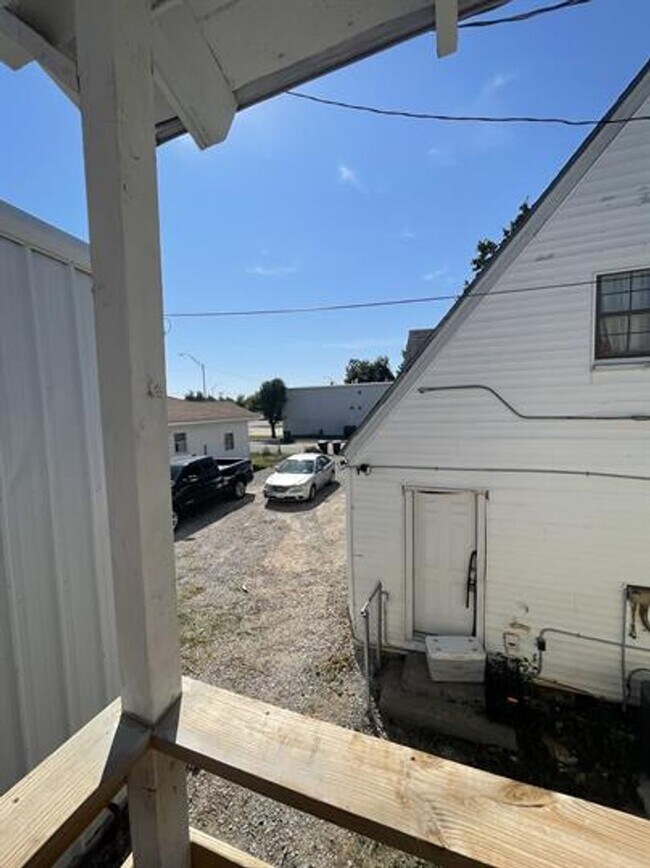 Building Photo - 4517 S Shields Blvd