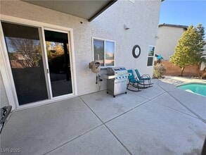 Building Photo - 2732 Port Lewis Ave