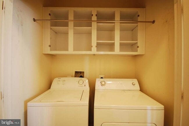 Building Photo - 908 Reserve Champion Dr