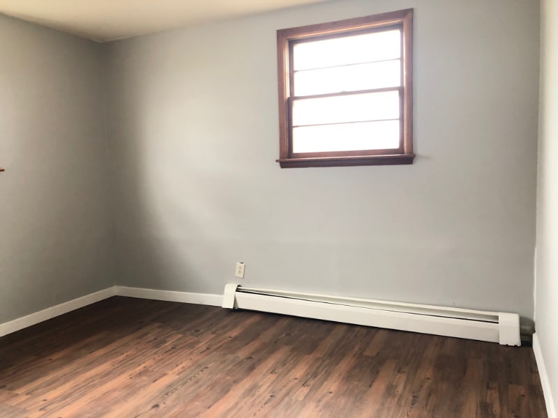 Building Photo - 1913 W 1st St