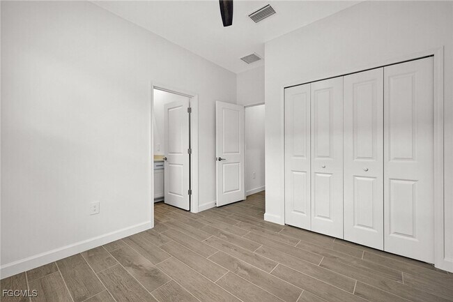 Building Photo - 14306 Winding Cedar Wy