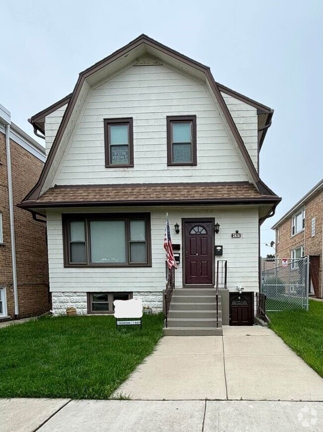 Building Photo - 2618 73rd Ave