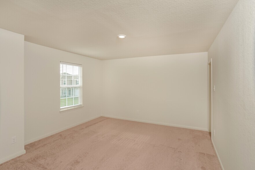 Building Photo - 12020 Claudette St