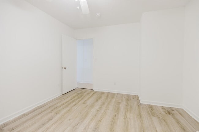 Building Photo - 91 Freedom Way