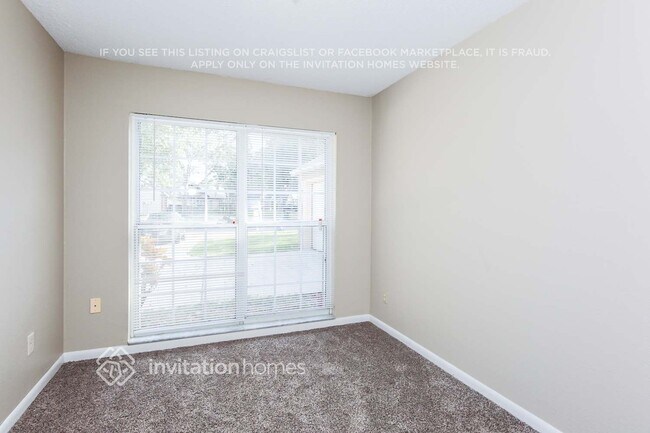 Building Photo - 821 Sunridge Point Dr
