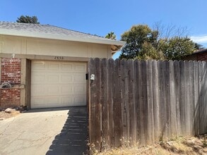 Building Photo - 2450 Ione St