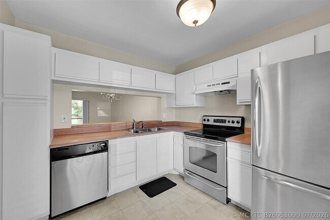 Building Photo - 2518 NW 89th Dr