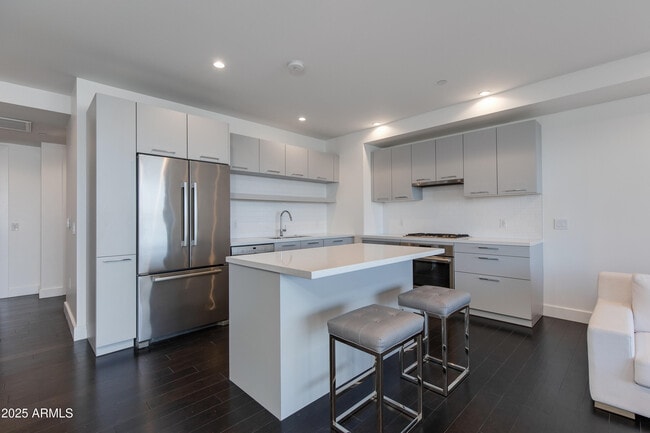 Building Photo - 4422 N 75th St