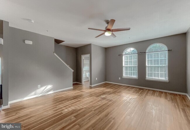 Building Photo - 45571 Catalina Ln