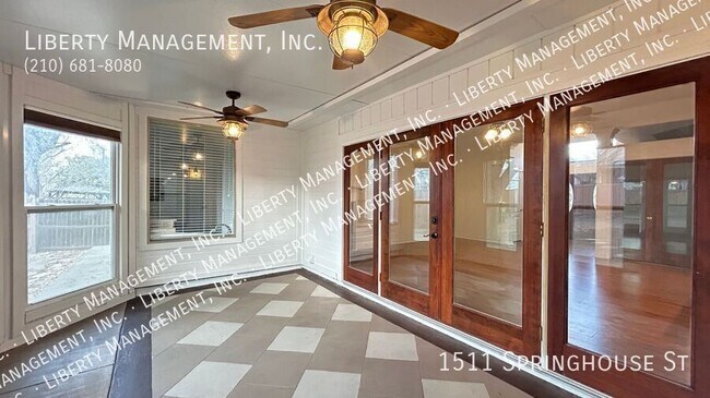 Building Photo - 1511 Springhouse St