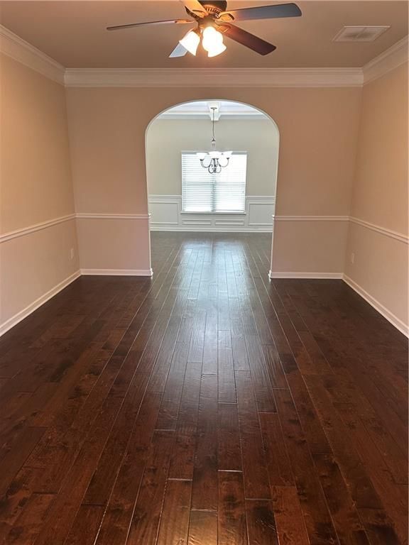 Building Photo - 1560 Walking Horse Trail
