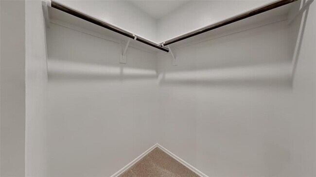 Building Photo - 1927 Wolford Wy