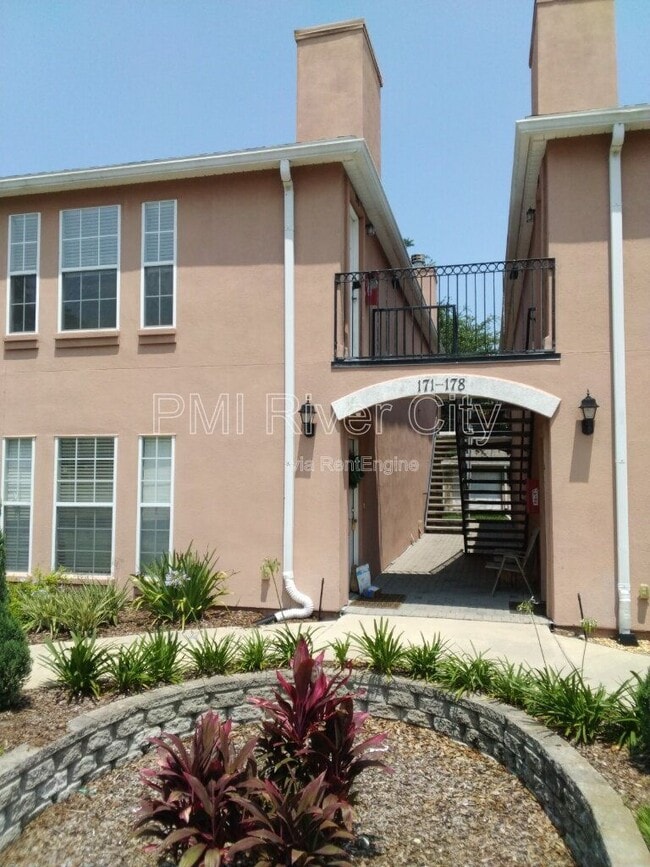 Building Photo - 175 Jardin De Mer Pl