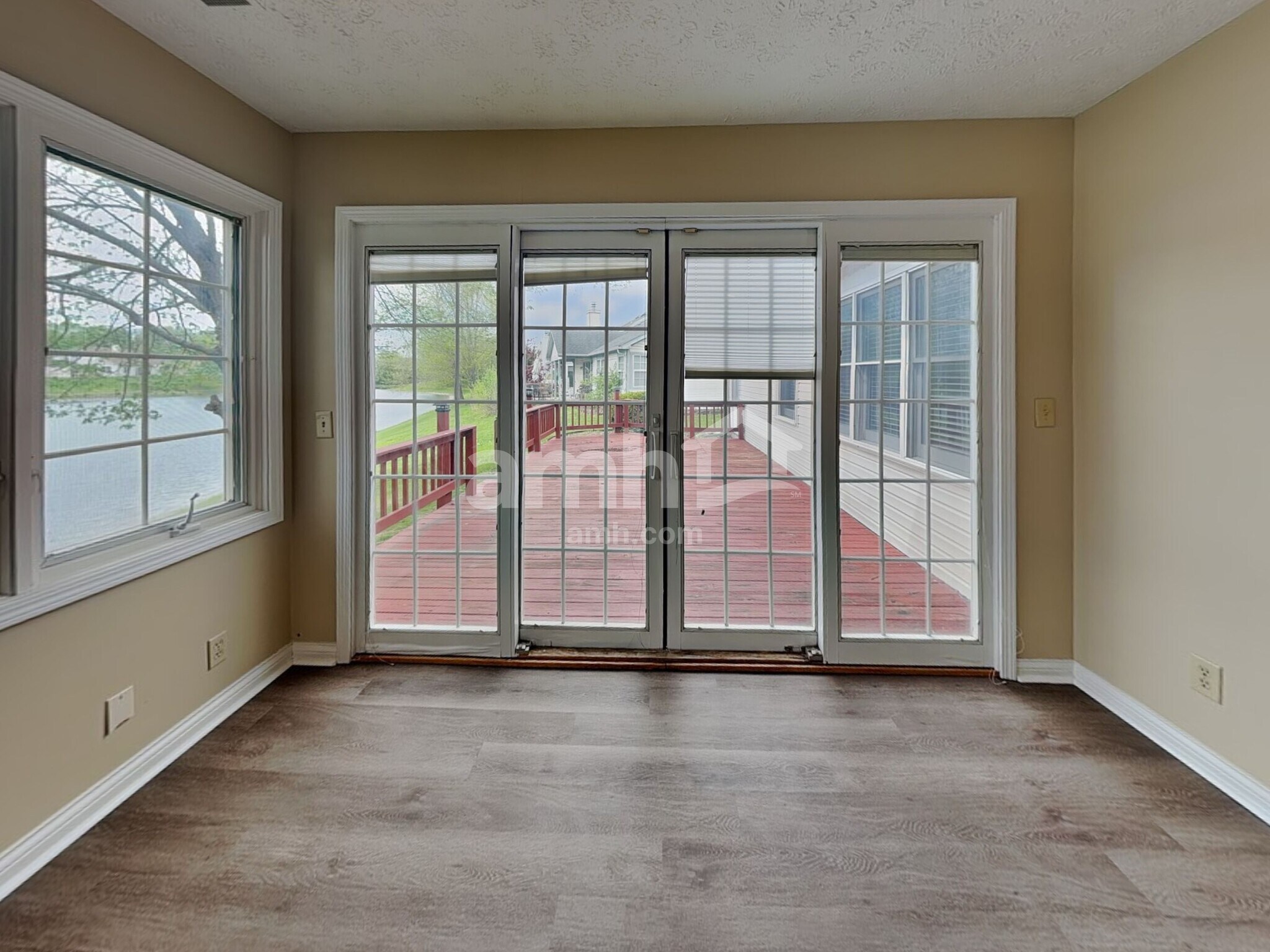 Building Photo - 4741 Common View Cir