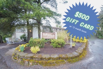 Building Photo - 1 Bdr w/Large Closets, DW, & Private Balcony!