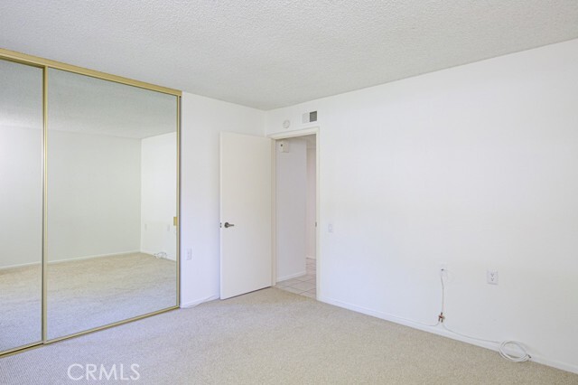 Building Photo - 5373 Avenida Sosiega