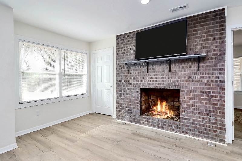 Building Photo - 8025 Wilson Woods Dr