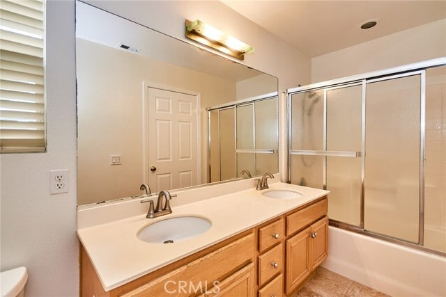 Building Photo - 24646 Maple Ln