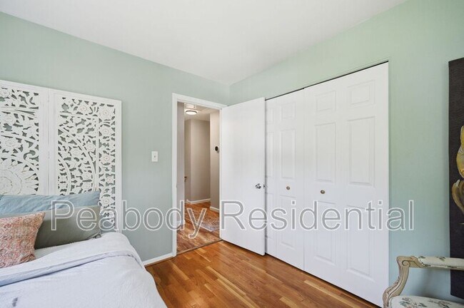 Building Photo - 6426 Carriage Dr
