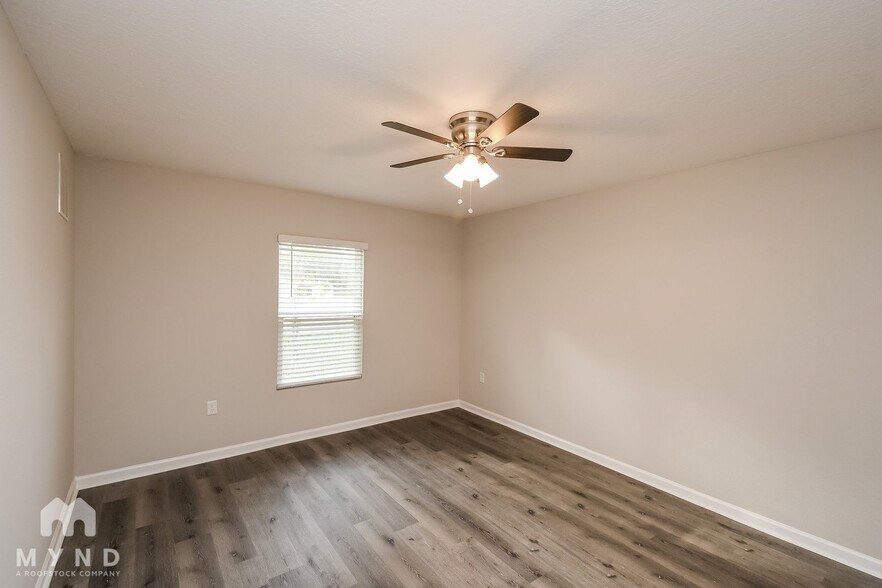 Building Photo - 12372 Cherry Bluff Dr